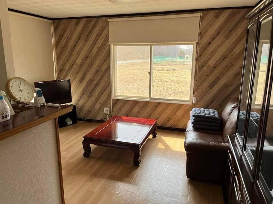 暮らすように過ごす温泉宿　白老大使館 Shiraoi Exterior photo